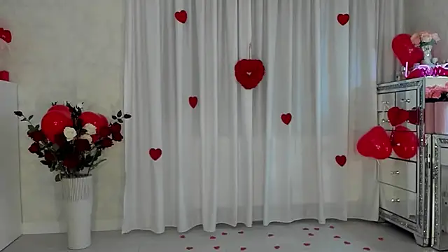 SeductiveButterfly online show from February 2025 12:51:02 AM