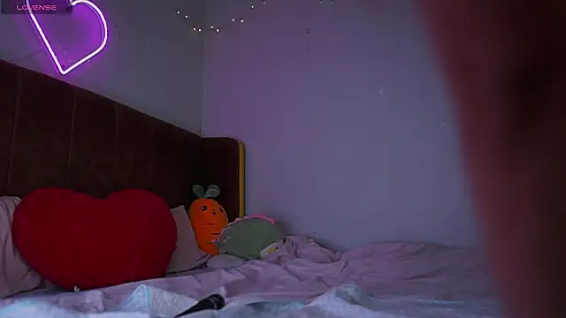 laybunny1 online show from October 2025 09:49:01 PM