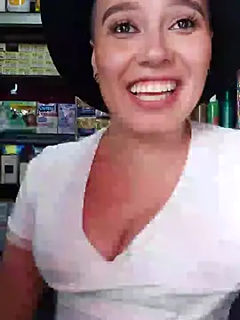 Snapshot of TamySweetness chatting on January 2025 05:19:01 PM TamySweetness online show from January 2025 05:19:01 PM