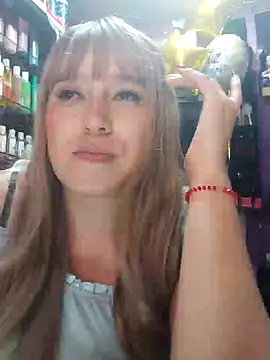 Snapshot of TamySweetness chatting on January 2025 12:18:01 AM TamySweetness online show from January 2025 12:18:01 AM