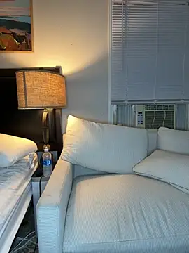 Snapshot of africandickxxl chatting on October 2025 11:46:01 PM africandickxxl online show from October 2025 11:46:01 PM