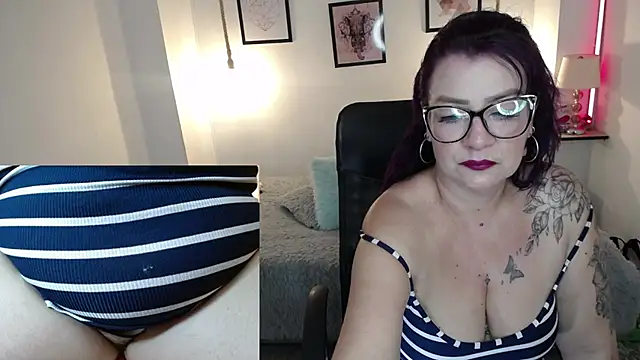 Snapshot of jazmin_ross chatting on February 2025 01:44:01 AM jazmin ross online show from February 2025 01:44:01 AM