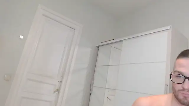 Snapshot of Marselle_Laker chatting on December 2024 09:33:02 AM Marselle Laker online show from December 2024 09:33:02 AM