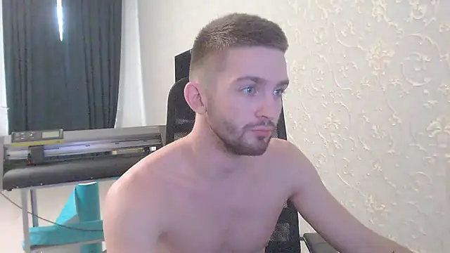 Snapshot of Marselle_Laker chatting on February 2025 11:10:02 AM Marselle Laker online show from February 2025 11:10:02 AM