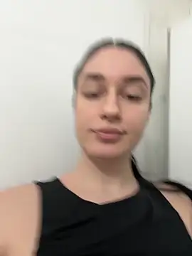 moniqque online show from October 2025 10:35:02 AM