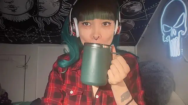 FRRANNKIE online show from December 2024 08:33:01 PM