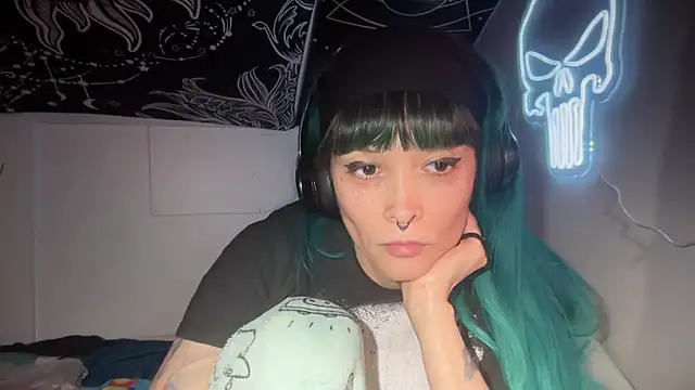 FRRANNKIE online show from December 2024 05:15:01 AM