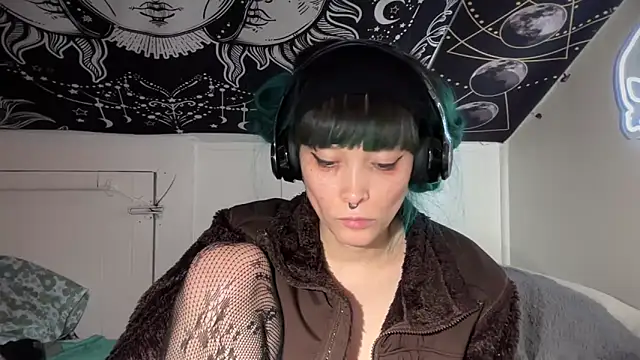 FRRANNKIE online show from December 2024 06:14:01 PM