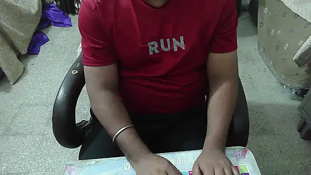 Snapshot of rentarob chatting on October 2025 09:03:02 PM rentarob online show from October 2025 09:03:02 PM