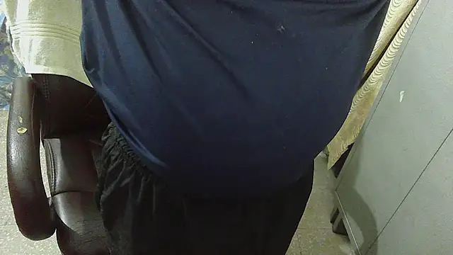 Snapshot of rentarob chatting on November 2025 03:50:01 AM rentarob online show from November 2025 03:50:01 AM