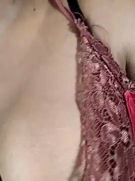 Snapshot of Hurrem_02 chatting on March 2025 12:06:02 PM Hurrem 02 online show from March 2025 12:06:02 PM