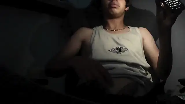 Snapshot of adri_uwu chatting on October 2025 01:03:02 AM adri uwu online show from October 2025 01:03:02 AM