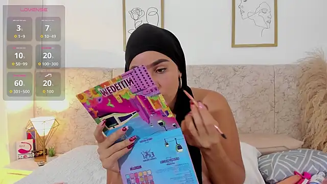 Snapshot of abby_gibson chatting on October 2025 06:46:02 PM abby gibson online show from October 2025 06:46:02 PM