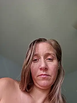 SkyelarSommer online show from October 2025 03:36:01 PM