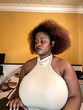 Snapshot of KnockoutBestie chatting on October 2025 09:39:02 AM KnockoutBestie online show from October 2025 09:39:02 AM