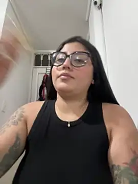 croftsmila online show from October 2025 11:27:02 PM