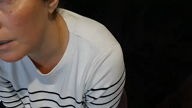 Snapshot of biboii chatting on November 2025 08:21:02 PM biboii online show from November 2025 08:21:02 PM