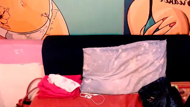 Snapshot of EroticDesiresxxx chatting on October 2025 11:44:02 AM EroticDesiresxxx online show from October 2025 11:44:02 AM