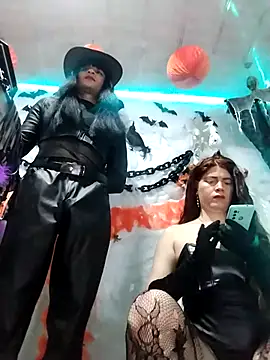 Snapshot of latintransbigcum chatting on October 2025 04:44:02 PM latintransbigcum online show from October 2025 04:44:02 PM