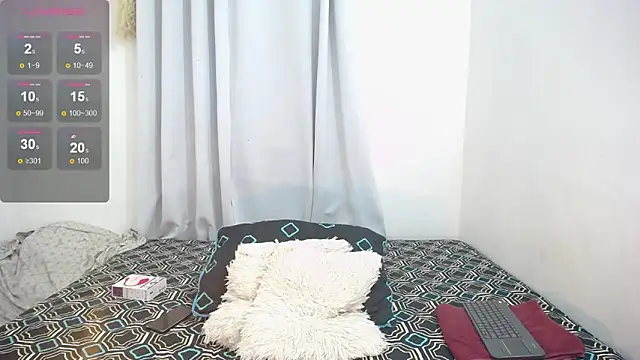 Snapshot of MIA_luxce29 chatting on November 2025 02:24:01 AM MIA luxce29 online show from November 2025 02:24:01 AM