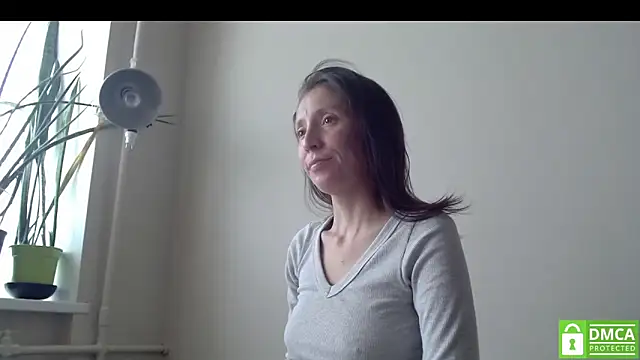 Sophi Cute online show from October 2025 12:03:01 PM