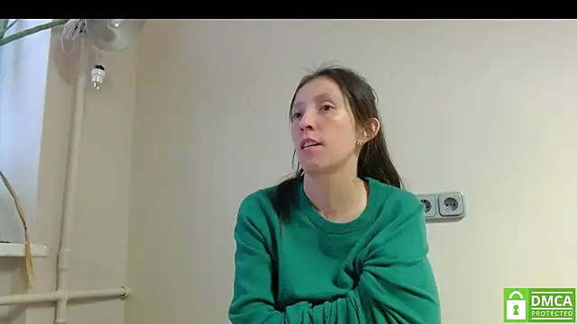 Sophi Cute online show from October 2025 03:01:01 PM