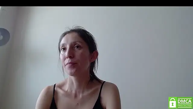 Sophi Cute online show from October 2025 01:01:02 PM