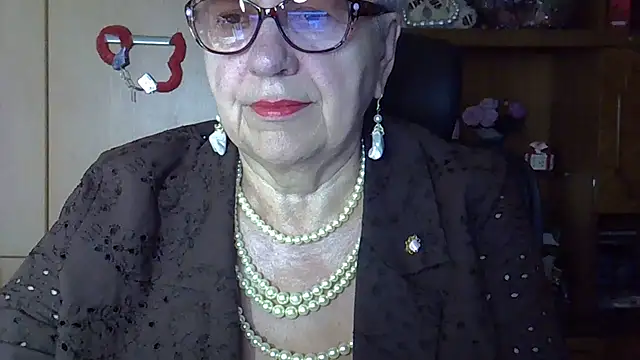 SweetCherry27 online show from September 2025 03:52:01 AM