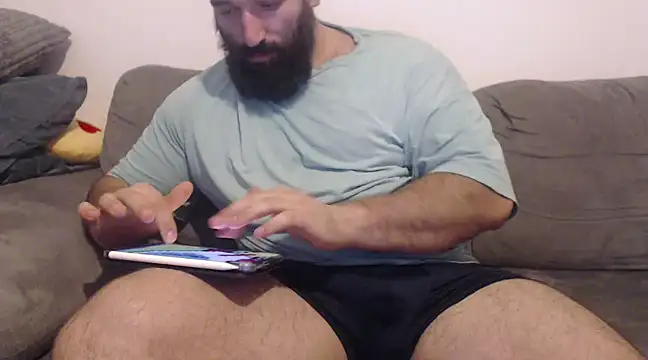 hugemachohandsome online show from December 2024 08:12:01 AM