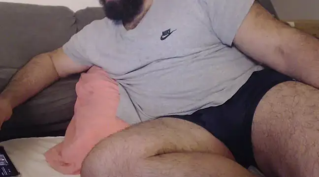hugemachohandsome online show from December 2024 12:39:02 AM