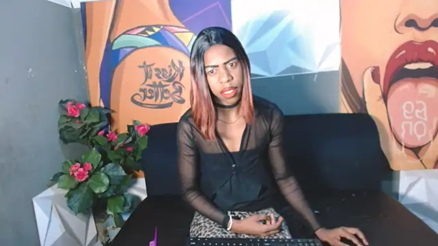 Snapshot of Ebonystormxxx chatting on October 2025 08:00:01 AM Ebonystormxxx online show from October 2025 08:00:01 AM