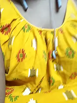 Sophiaboudi online show from January 2025 06:03:02 PM