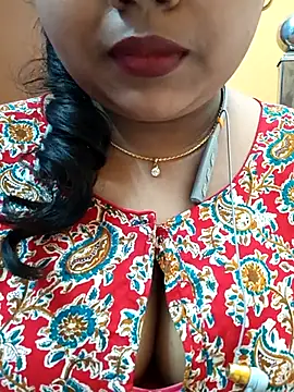 Sophiaboudi online show from March 2025 05:07:02 PM