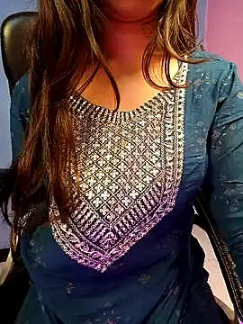 Snapshot of Aditi_1 chatting on January 2025 03:11:01 AM Aditi 1 online show from January 2025 03:11:01 AM
