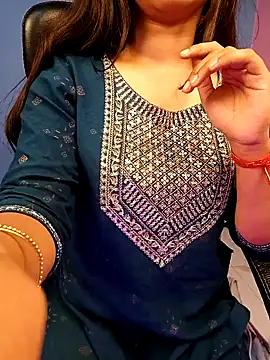 Snapshot of Aditi_1 chatting on February 2025 03:13:01 AM Aditi 1 online show from February 2025 03:13:01 AM