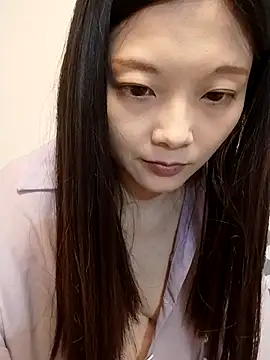 Lu Nana online show from March 2025 04:48:01 PM