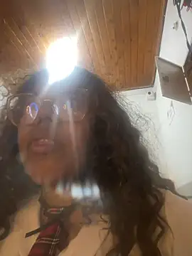  nickypurple  online show from January 2025 01:24:01 AM