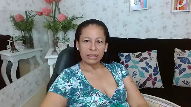 Snapshot of mature_martina chatting on January 2025 10:51:02 PM mature martina online show from January 2025 10:51:02 PM