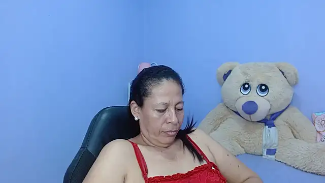 Snapshot of mature_martina chatting on February 2025 02:06:02 AM mature martina online show from February 2025 02:06:02 AM