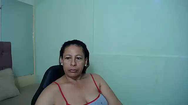 Snapshot of mature_martina chatting on March 2025 02:26:01 AM mature martina online show from March 2025 02:26:01 AM