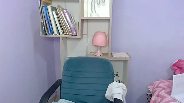 Snapshot of mature_martina chatting on October 2025 11:50:04 PM mature martina online show from October 2025 11:50:04 PM