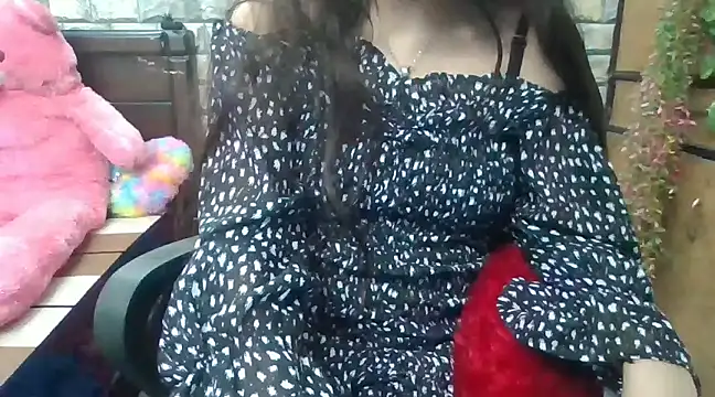Sexy iknoor online show from January 2025 07:59:02 AM