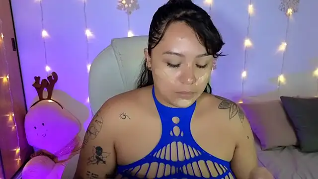 bigbooty-30 online show from December 2024 09:00:01 AM