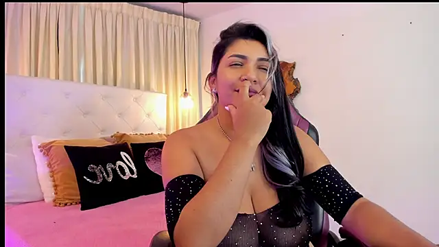 BonnieBad01 online show from October 2025 05:37:02 PM