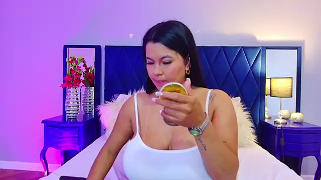 Margaret Saunders online show from March 2025 11:12:01 PM