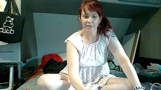 spundarella420 online show from January 2025 08:57:01 PM