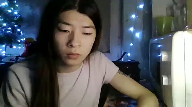 CarlyJoy online show from January 2025 04:37:02 PM