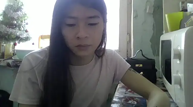 CarlyJoy online show from January 2025 06:38:01 AM