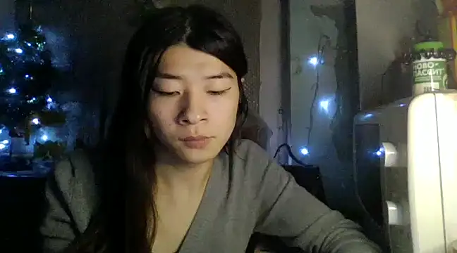 CarlyJoy online show from January 2025 03:47:01 PM