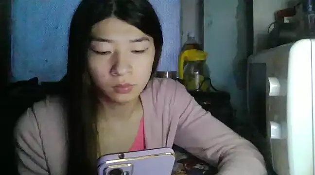CarlyJoy online show from January 2025 12:45:02 PM